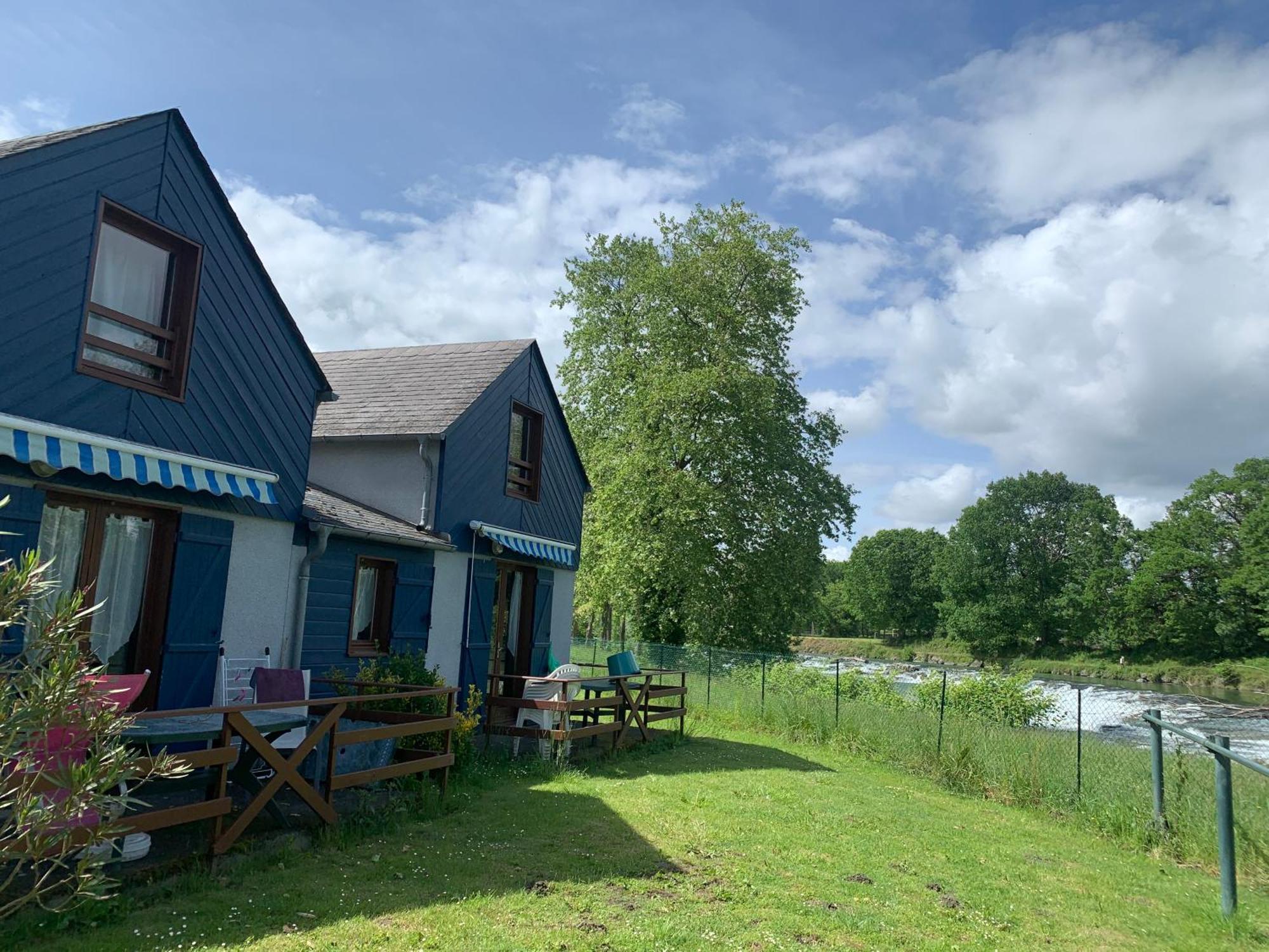 Camping Le Saillet Lestelle-Bétharram المظهر الخارجي الصورة